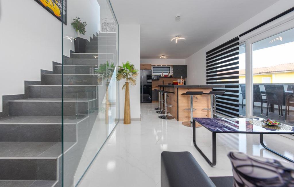 Luxurioeses Penthouse Welle Mit Whirlpool, Grill Und Meerblick วีร์ ภายนอก รูปภาพ