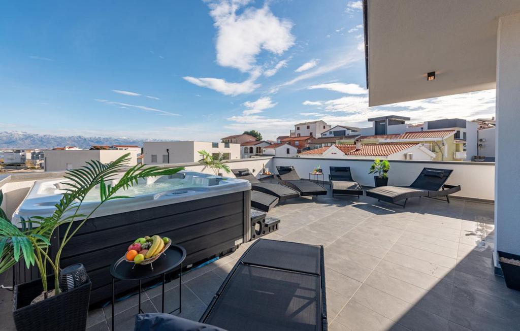 Luxurioeses Penthouse Welle Mit Whirlpool, Grill Und Meerblick วีร์ ภายนอก รูปภาพ